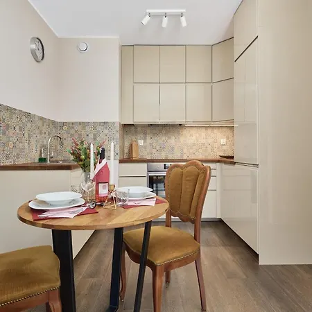 Na Szancach With Balcony By Renters Appartement *